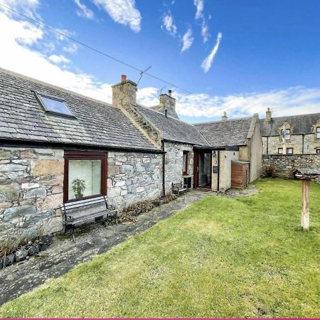 Ailnack Cottage -Cheerful Cottage With Secure Garden And Off Street Parking Sleeps 4トミントゥール エクステリア 写真