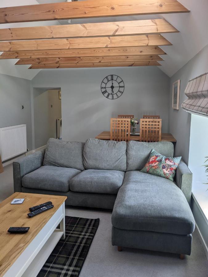 Ailnack Cottage -Cheerful Cottage With Secure Garden And Off Street Parking Sleeps 4トミントゥール エクステリア 写真