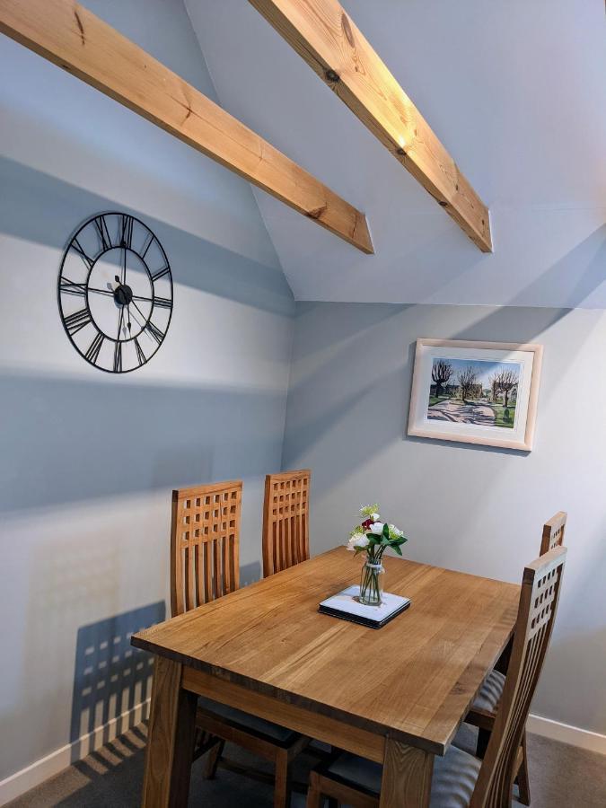 Ailnack Cottage -Cheerful Cottage With Secure Garden And Off Street Parking Sleeps 4トミントゥール エクステリア 写真